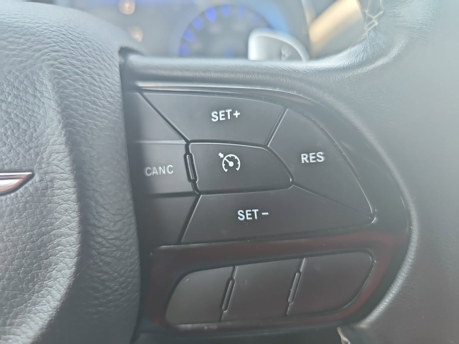 Used 2020 Chrysler 300 S RWD image 23