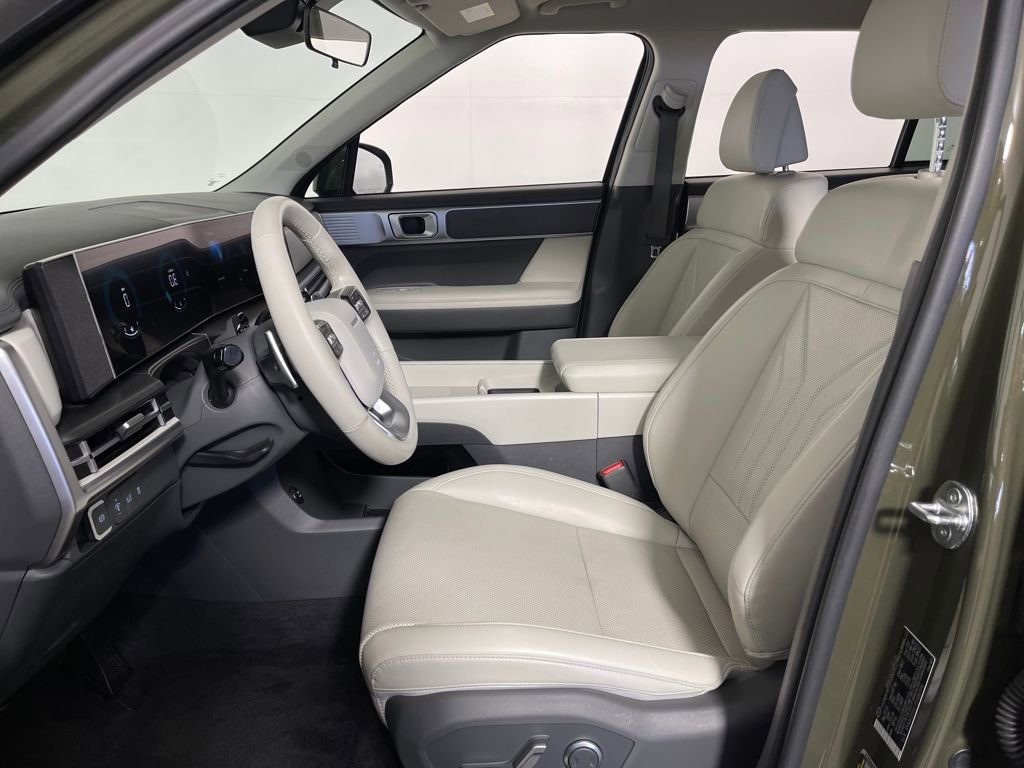 Certified 2025 Hyundai Santa Fe SEL AWD/4WD image 12