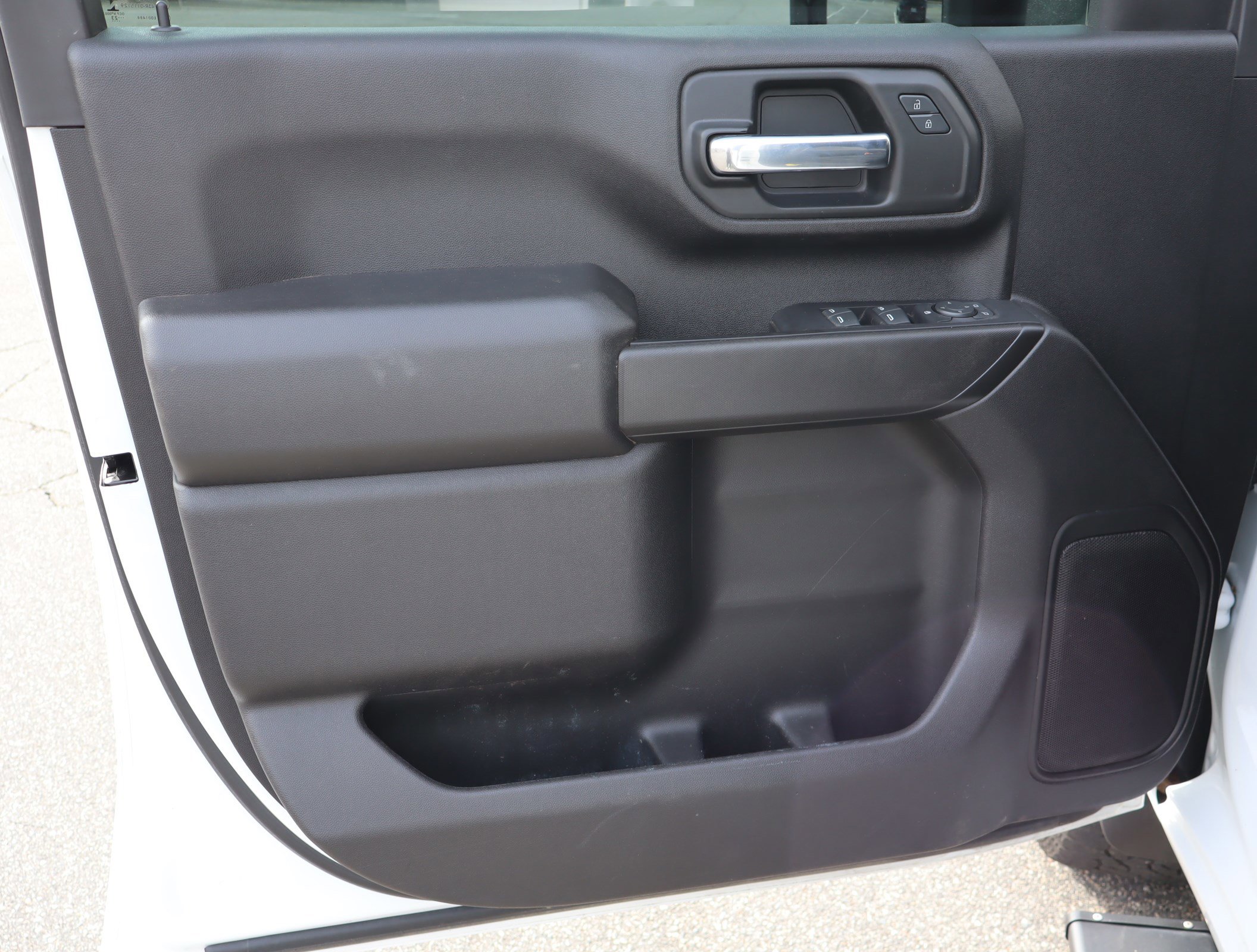 Certified 2024 Chevrolet Silverado 2500 Custom w/ Custom Convenience Package image 13