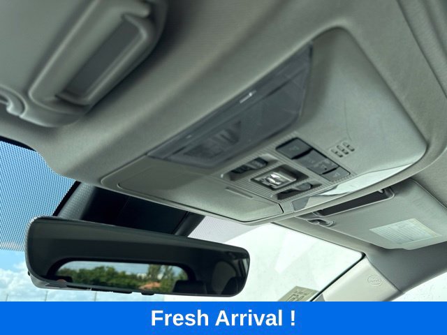Used 2024 Toyota RAV4 Limited FWD image 10