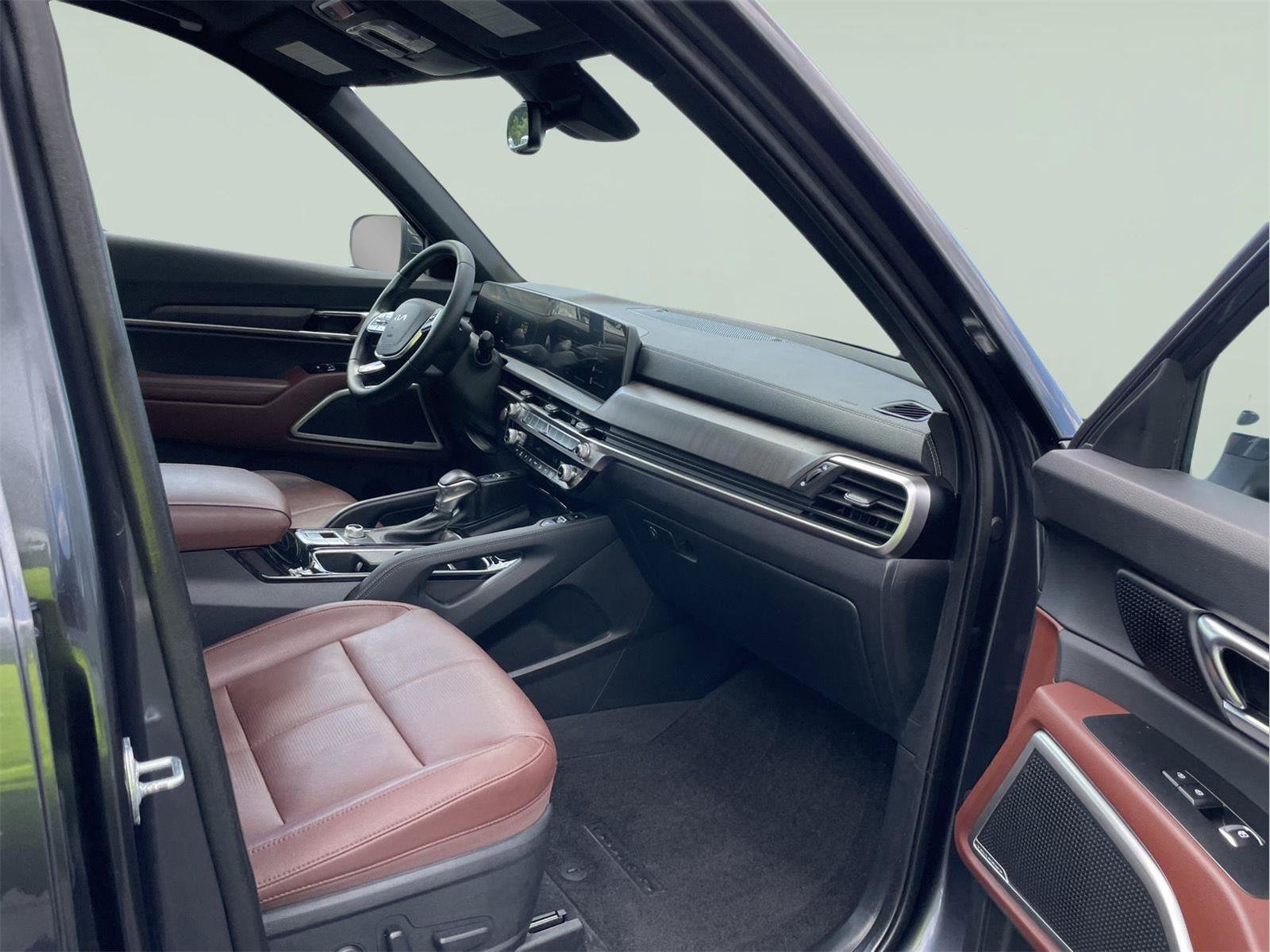 Used 2024 Kia Telluride EX AWD/4WD image 22