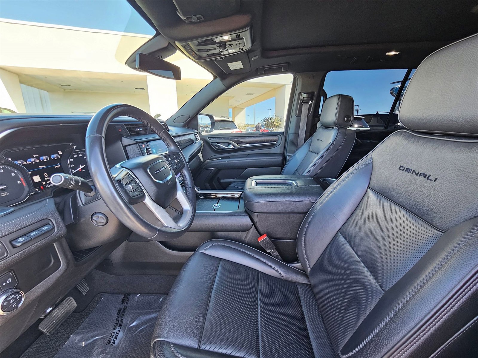 Used 2021 GMC Yukon Denali image 10