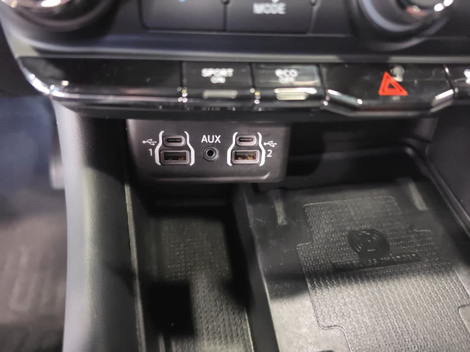 Used 2024 Dodge Durango R/T AWD/4WD image 26