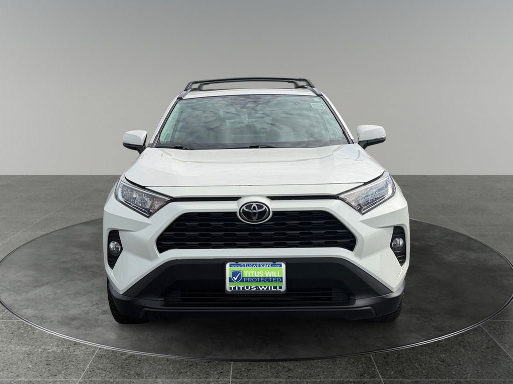 Used 2021 Toyota RAV4 XLE Premium AWD/4WD image 2