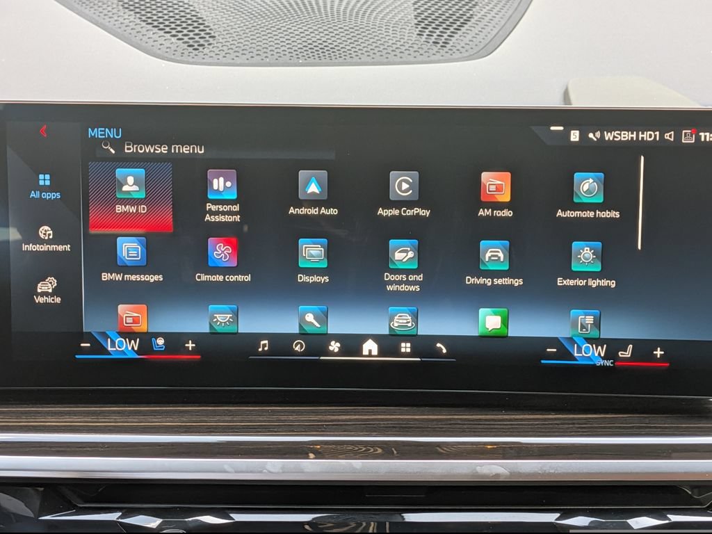 Used 2025 BMW X7 M60i AWD/4WD image 21