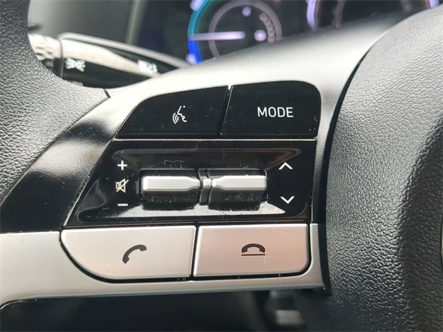 Used 2022 Hyundai Elantra Blue image 22