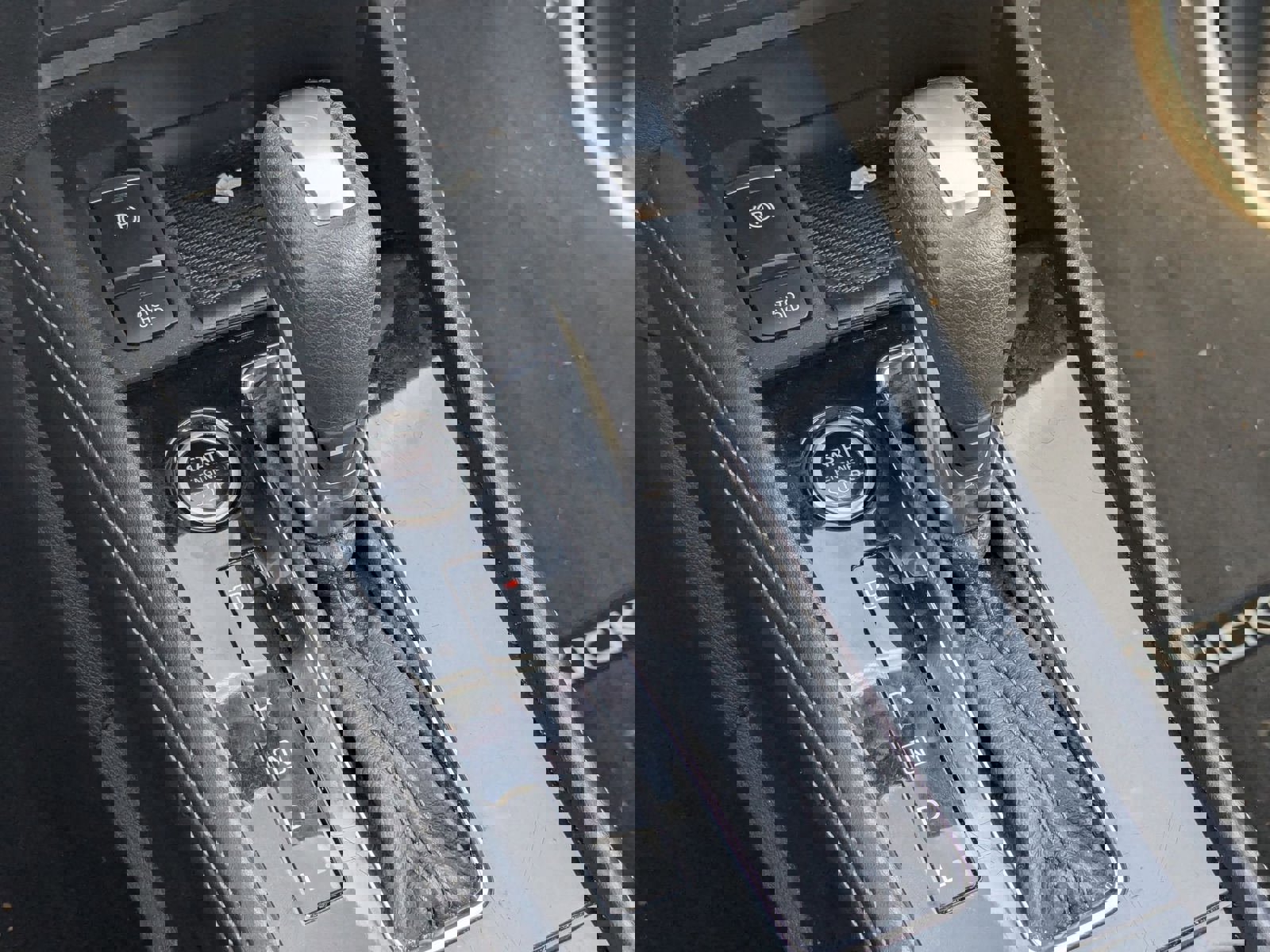 Used 2024 Nissan Kicks SV image 45