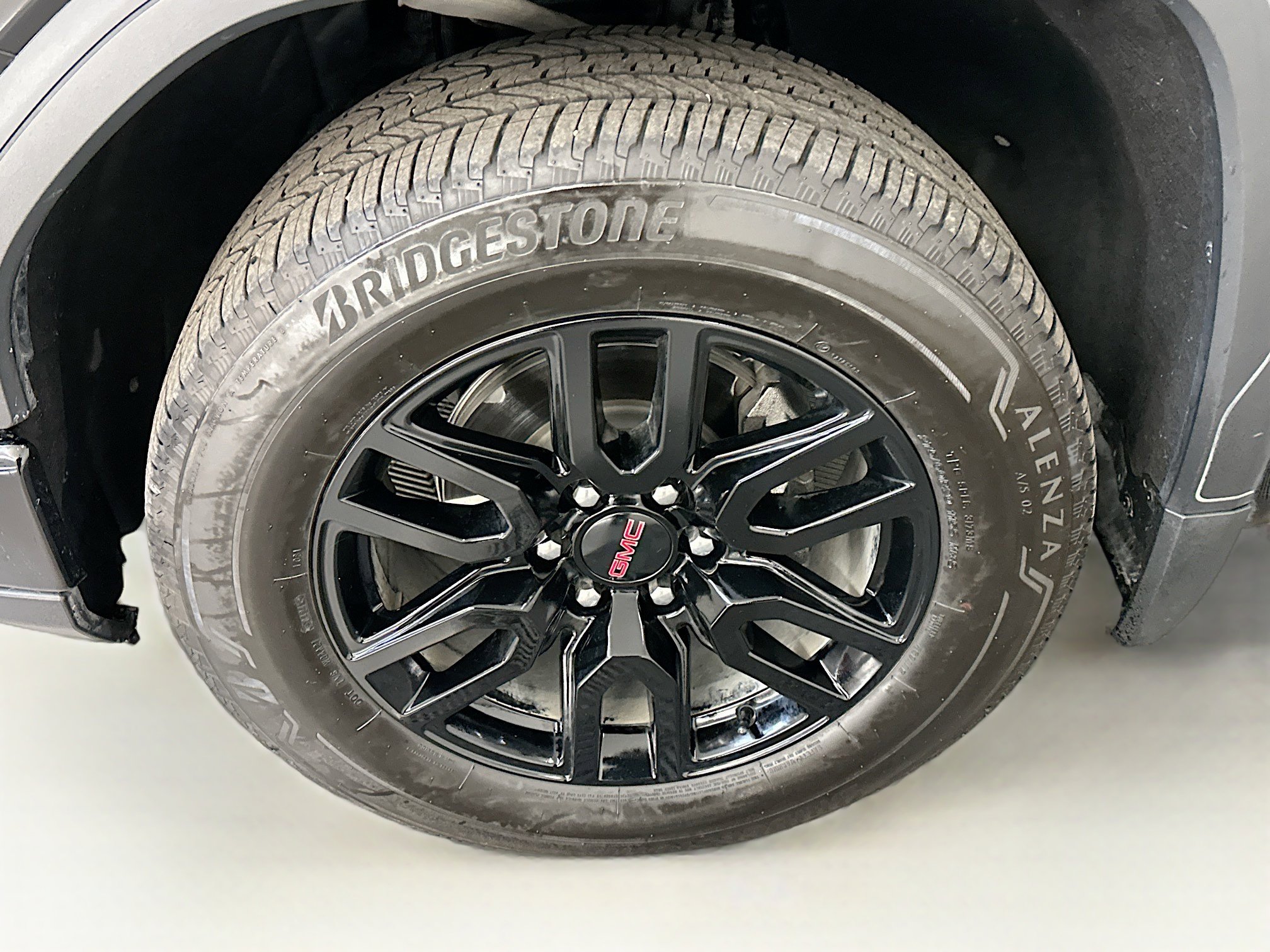 Used 2024 GMC Sierra 1500 Elevation image 11