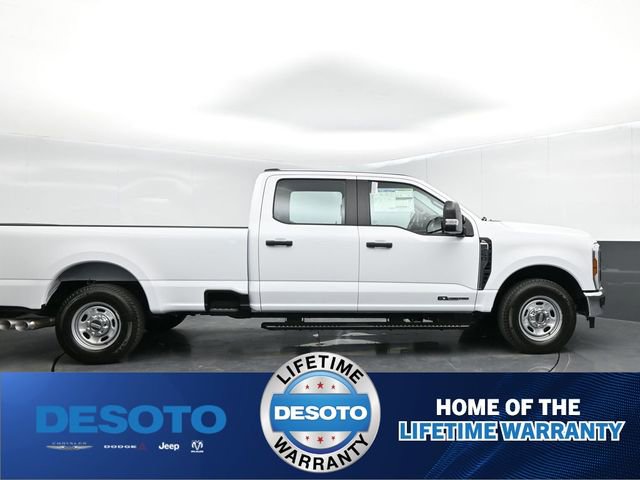 New 2025 Ford F250 XL w/ XL Chrome Package image 9