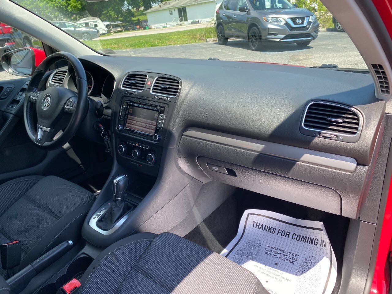 Used 2011 Volkswagen Golf TDI FWD image 28