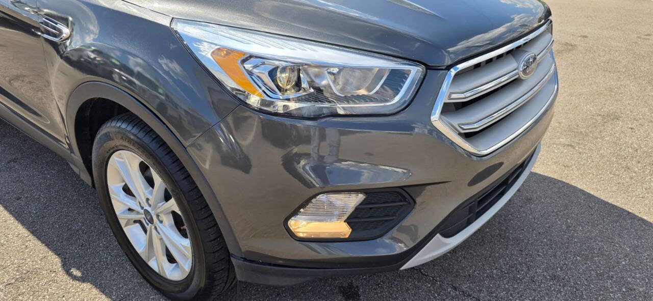 Used 2018 Ford Escape SEL image 47