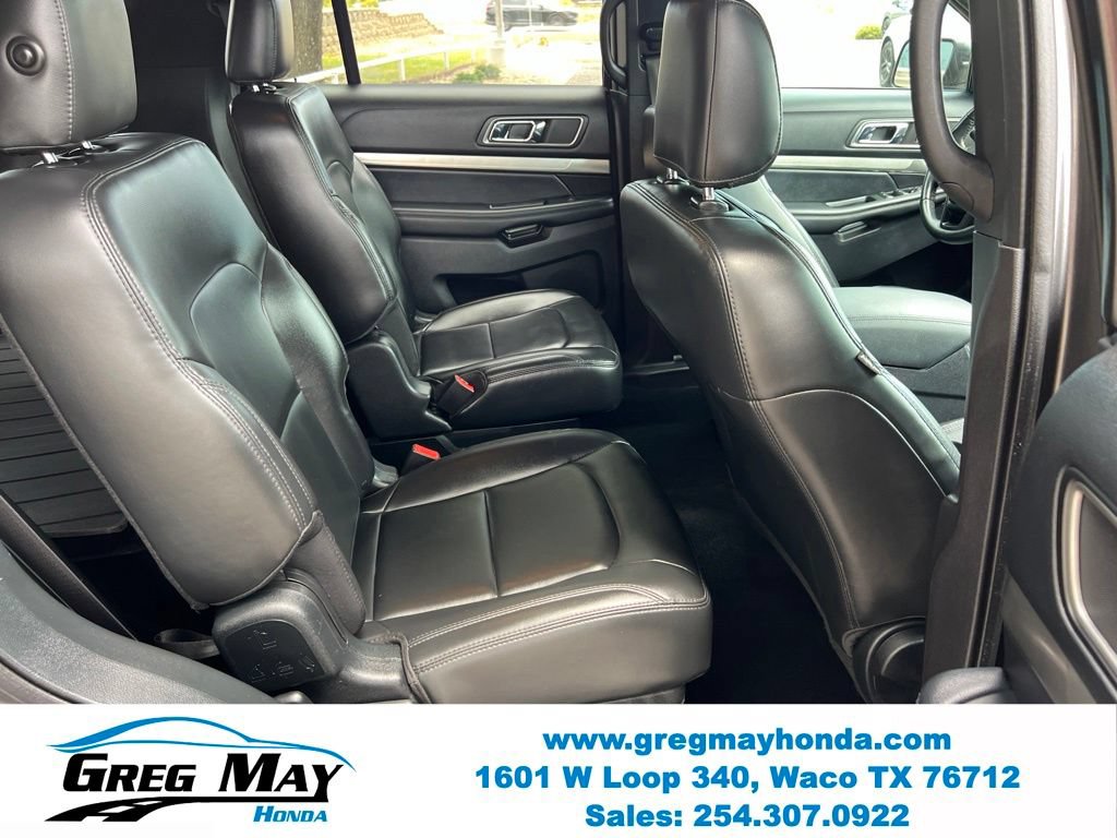 Used 2019 Ford Explorer XLT w/ Equipment Group 202A FWD image 15