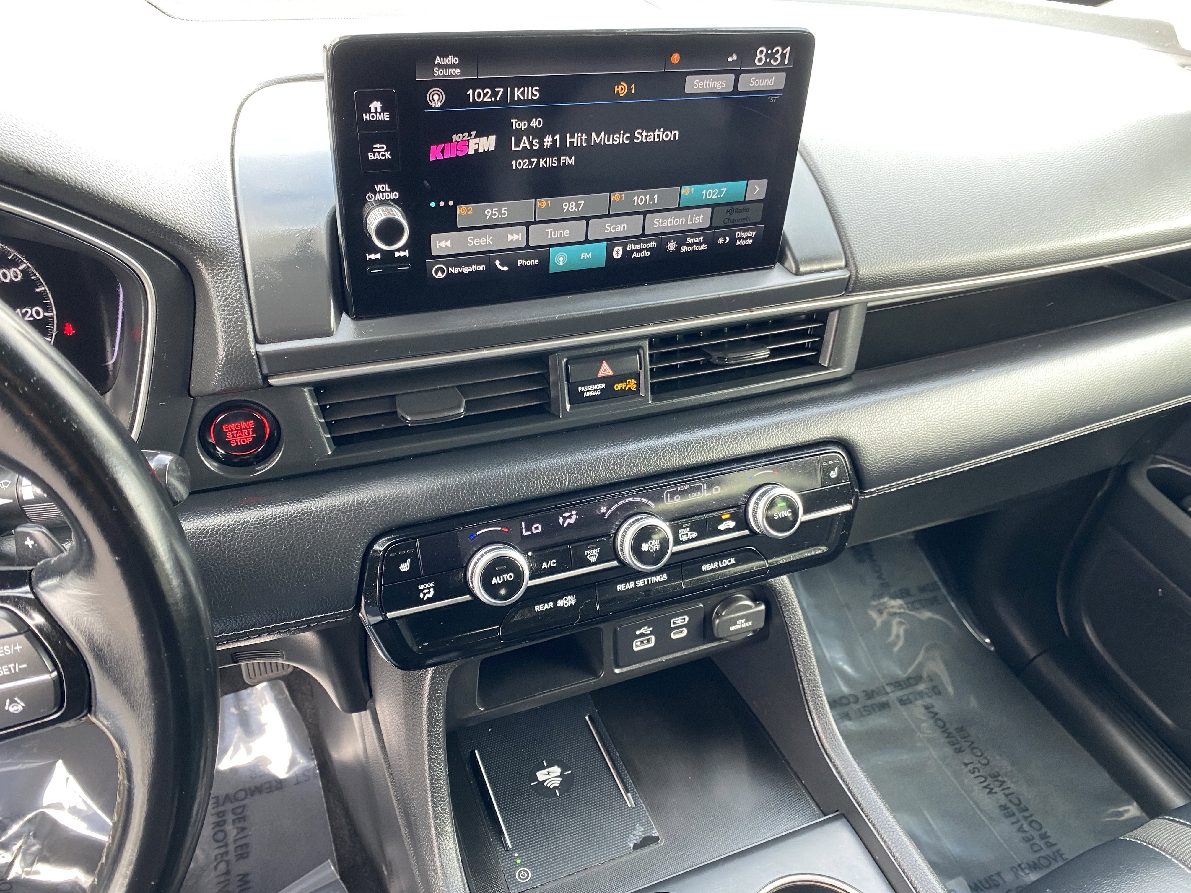 Certified 2023 Honda Pilot Touring image 20