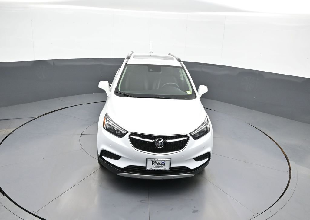 Used 2021 Buick Encore Preferred w/ Safety Package II image 34