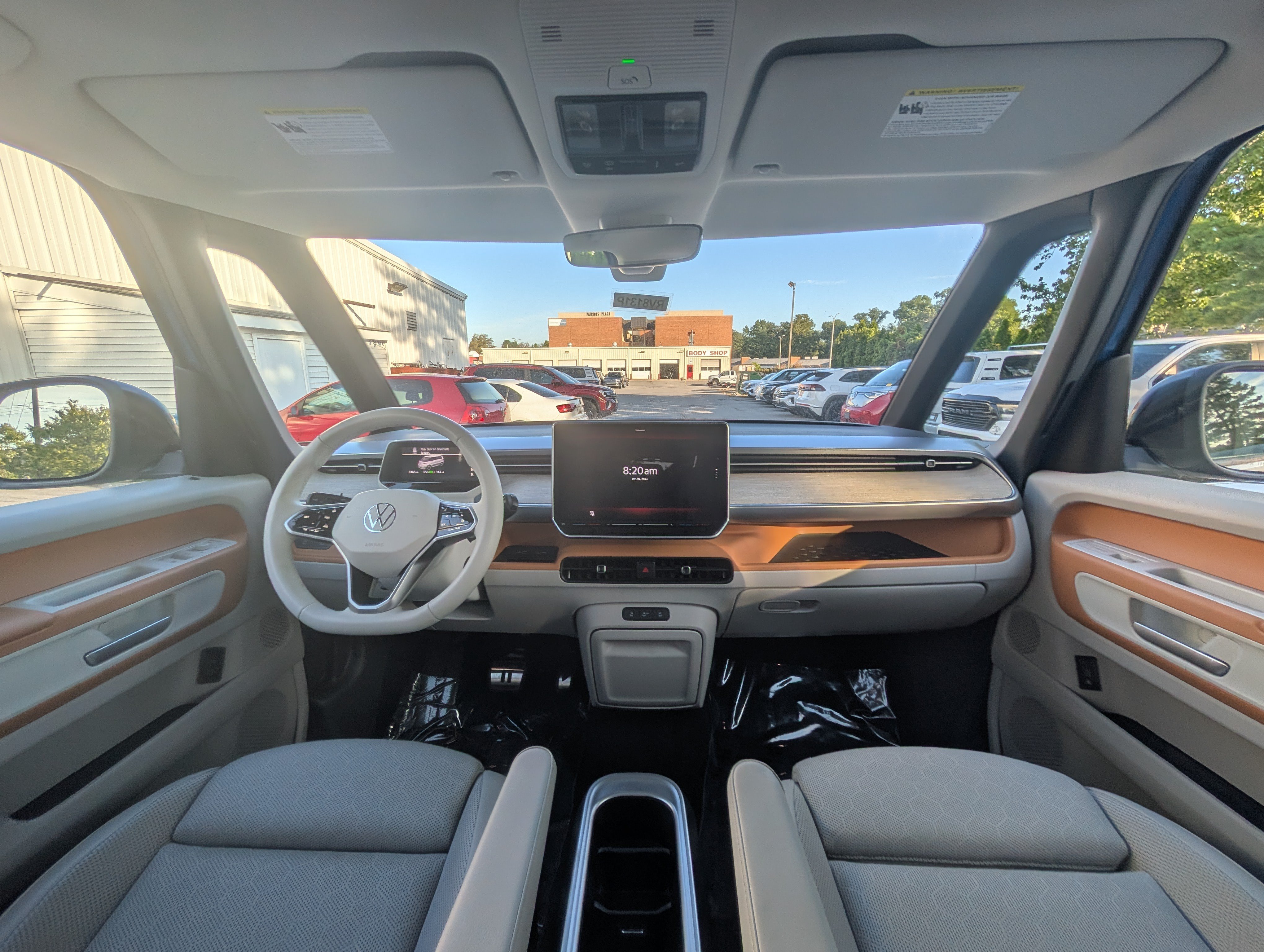 Used 2025 Volkswagen ID. Buzz 1st Edition RWD image 20