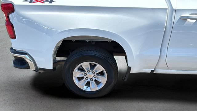 Used 2026 Chevrolet Silverado 1500 LT AWD/4WD image 37