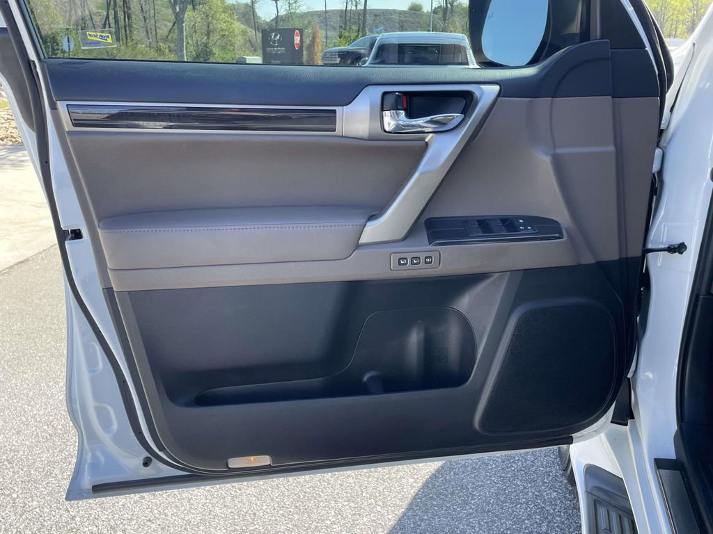 Used 2021 Lexus GX 460 Premium image 6