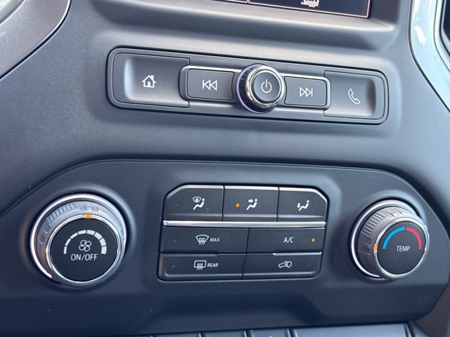 New 2026 Chevrolet Silverado 1500 Custom w/ Turbomax Blackout Package AWD/4WD image 32