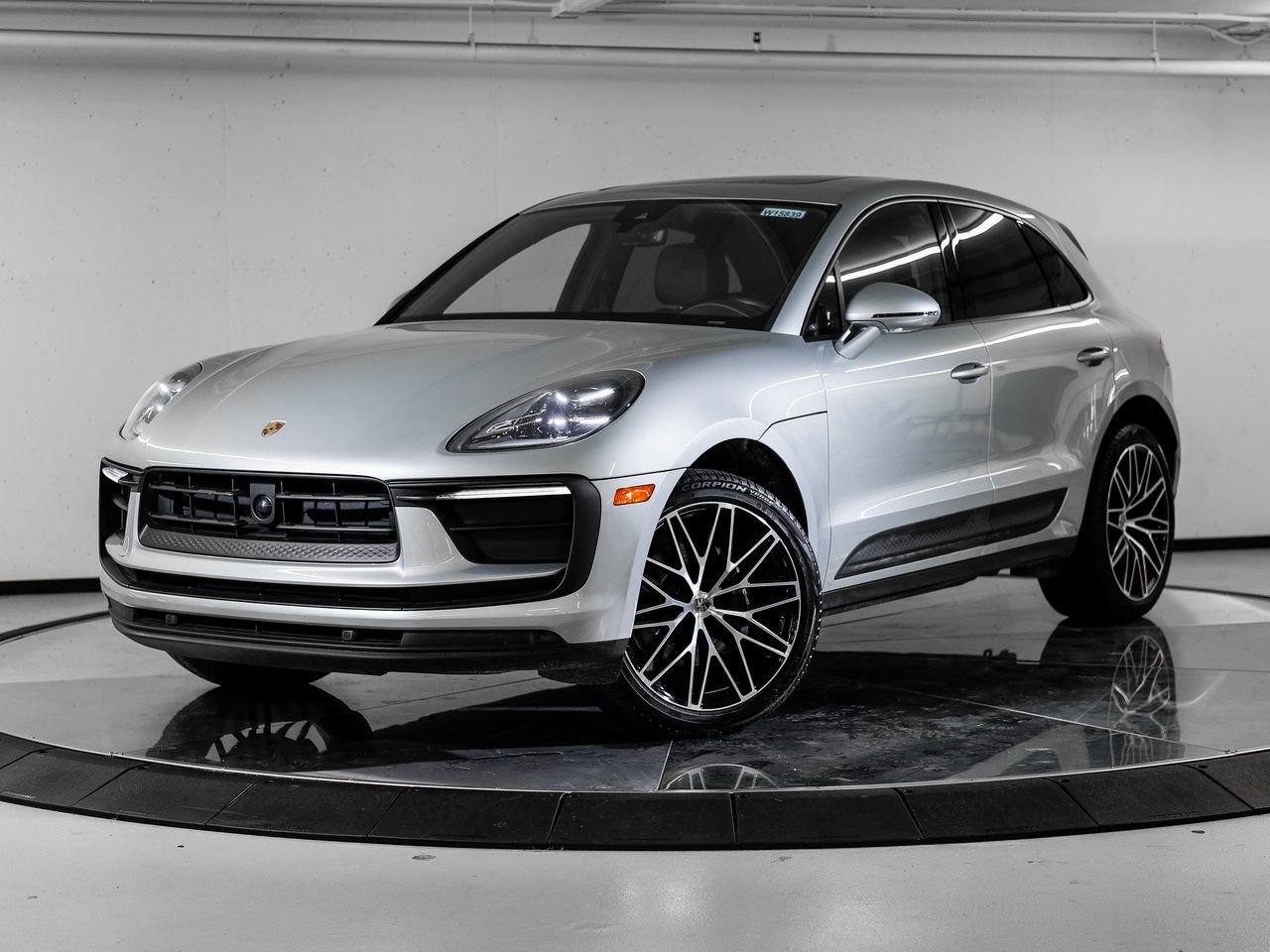Certified 2025 Porsche Macan