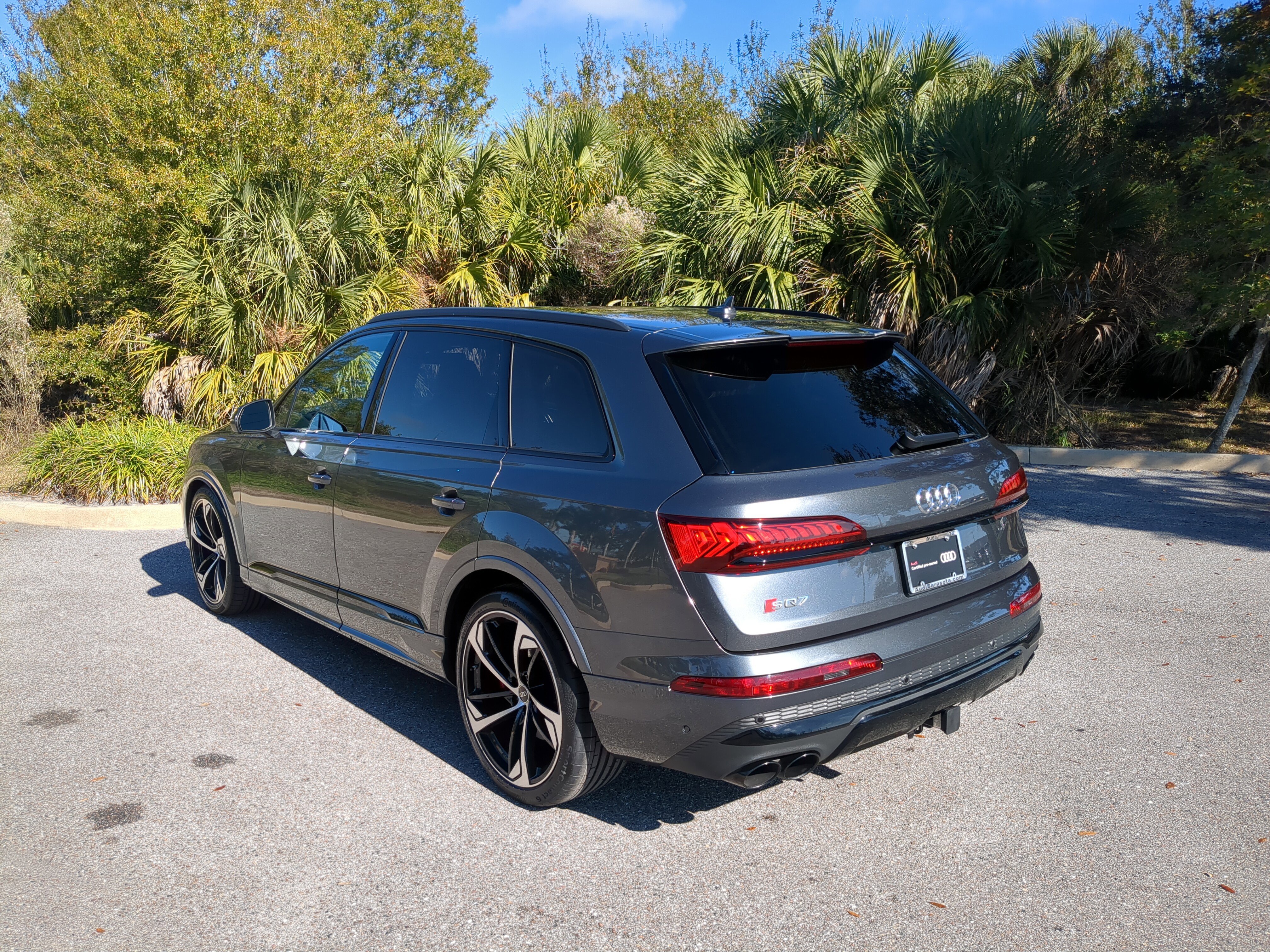 Used 2024 Audi SQ7 Prestige image 7