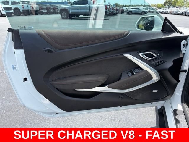 Used 2022 Chevrolet Camaro ZL1 RWD image 12