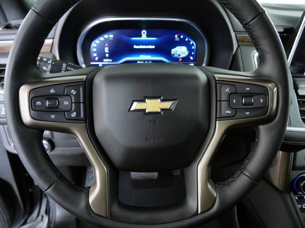 Used 2023 Chevrolet Suburban High Country AWD/4WD image 28