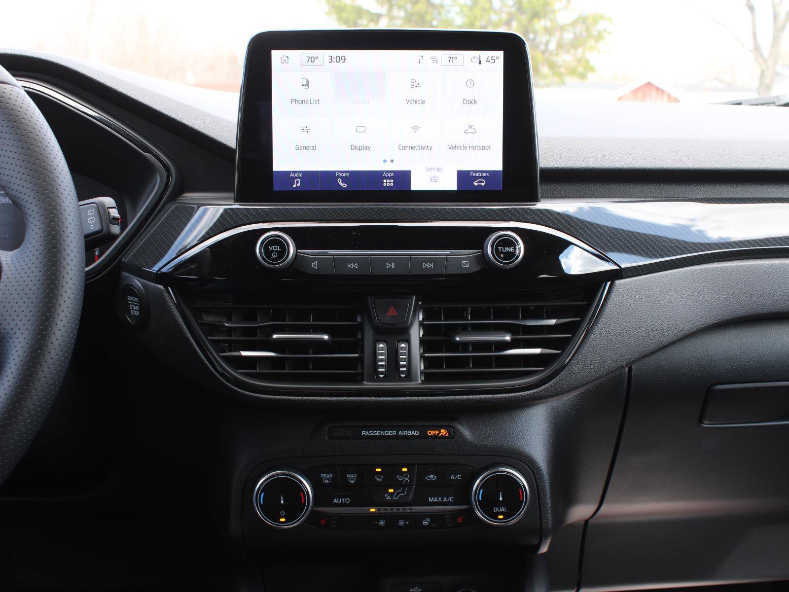 Used 2025 Ford Escape ST-Line Select AWD/4WD image 13