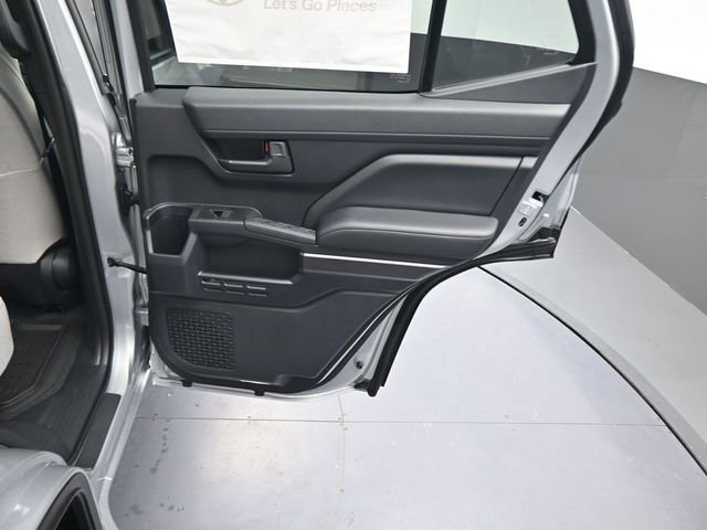 Used 2026 Toyota 4Runner SR5 AWD/4WD image 15