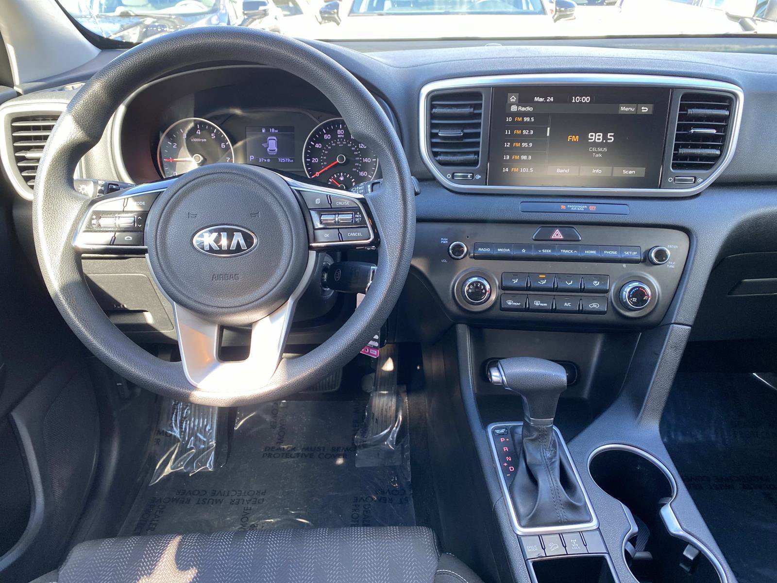 Used 2020 Kia Sportage LX image 9
