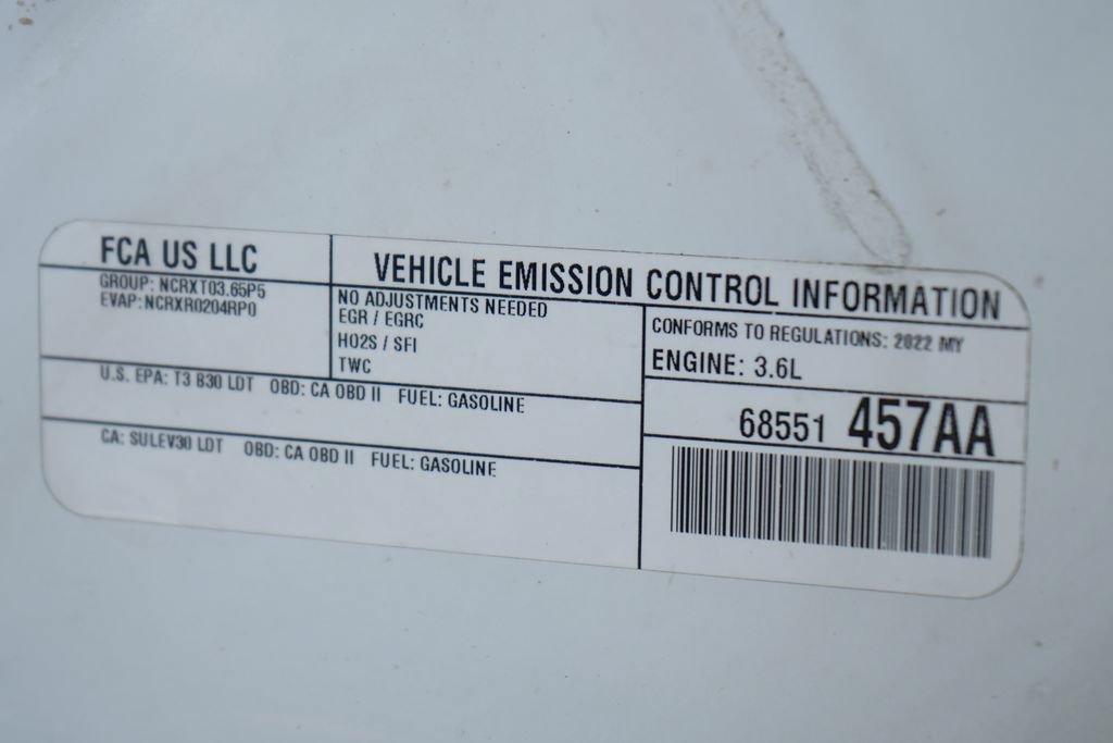 Used 2022 Jeep Grand Cherokee Limited AWD/4WD image 13