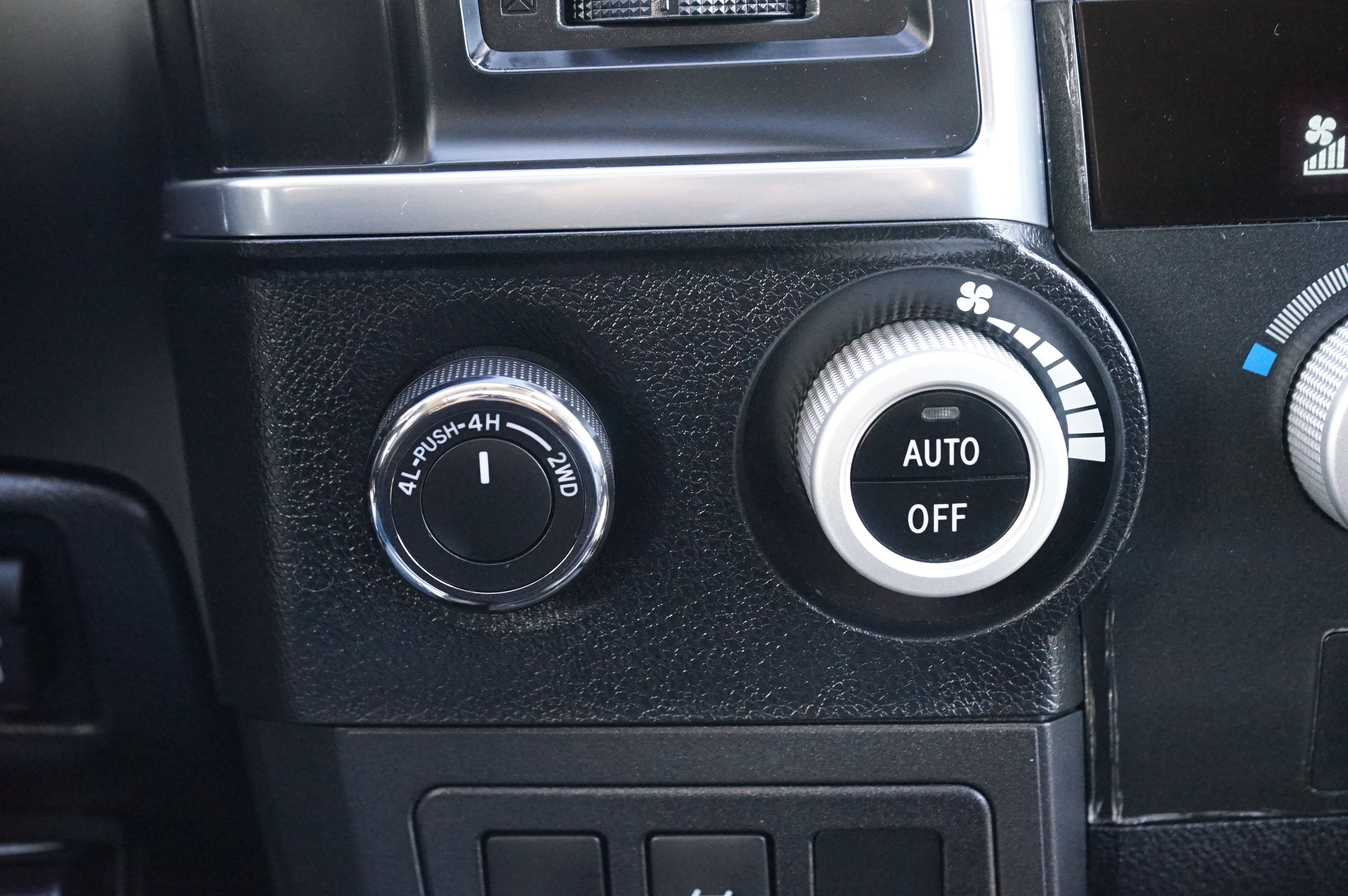 Used 2021 Toyota Sequoia TRD Pro AWD/4WD image 25