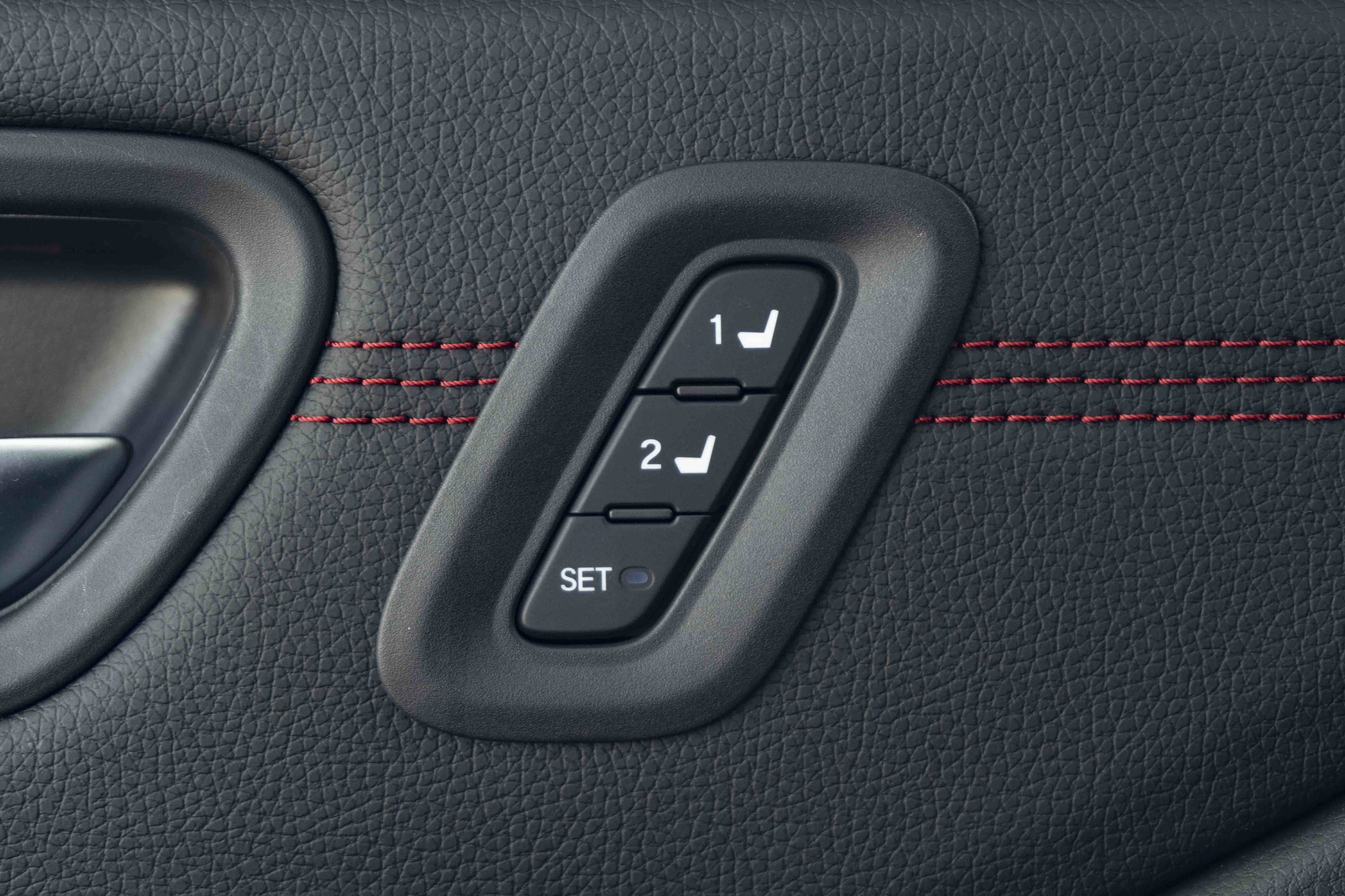 Used 2026 Honda Pilot Black Edition image 40