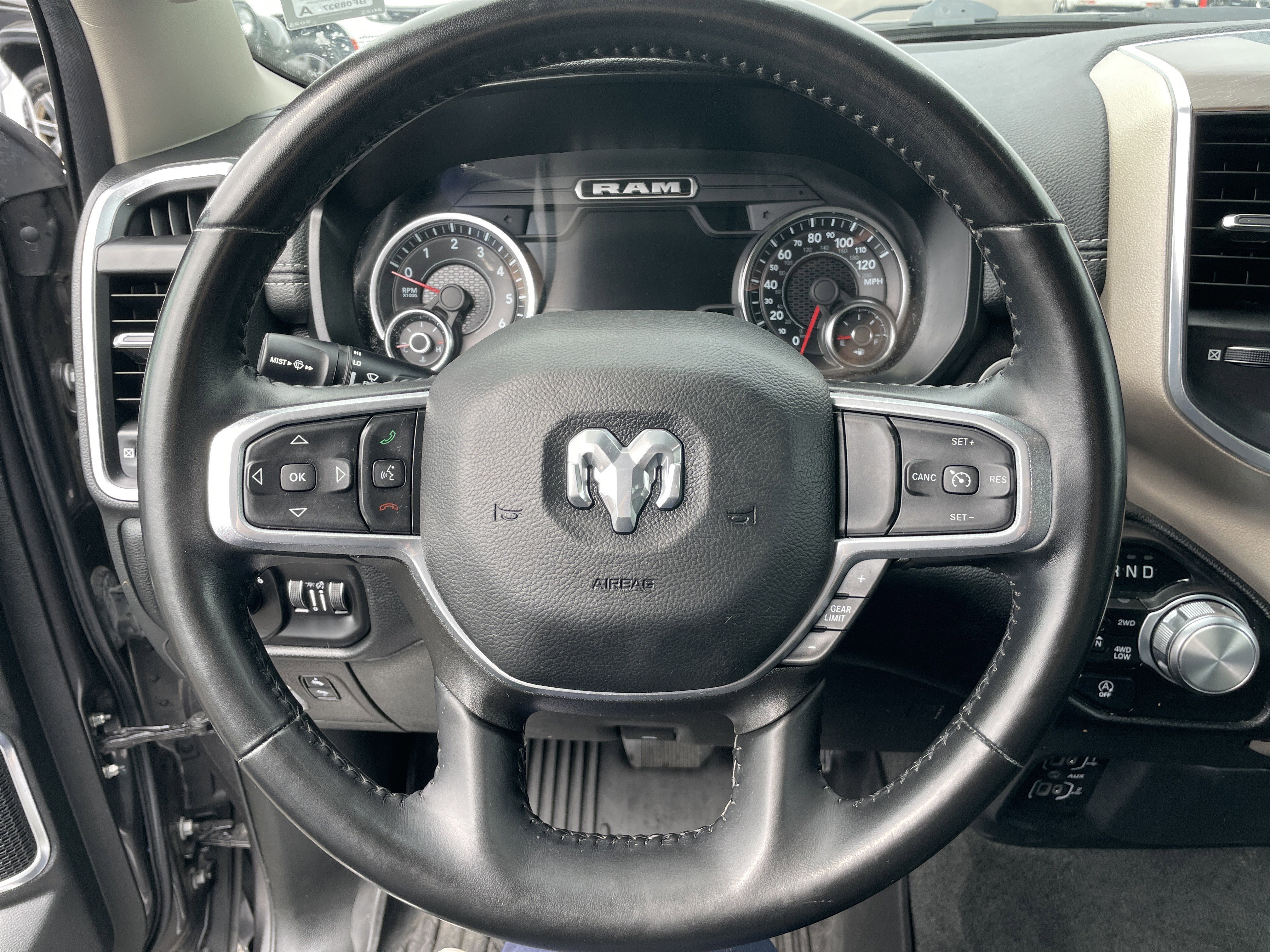 Certified 2022 RAM 1500 Laramie image 42