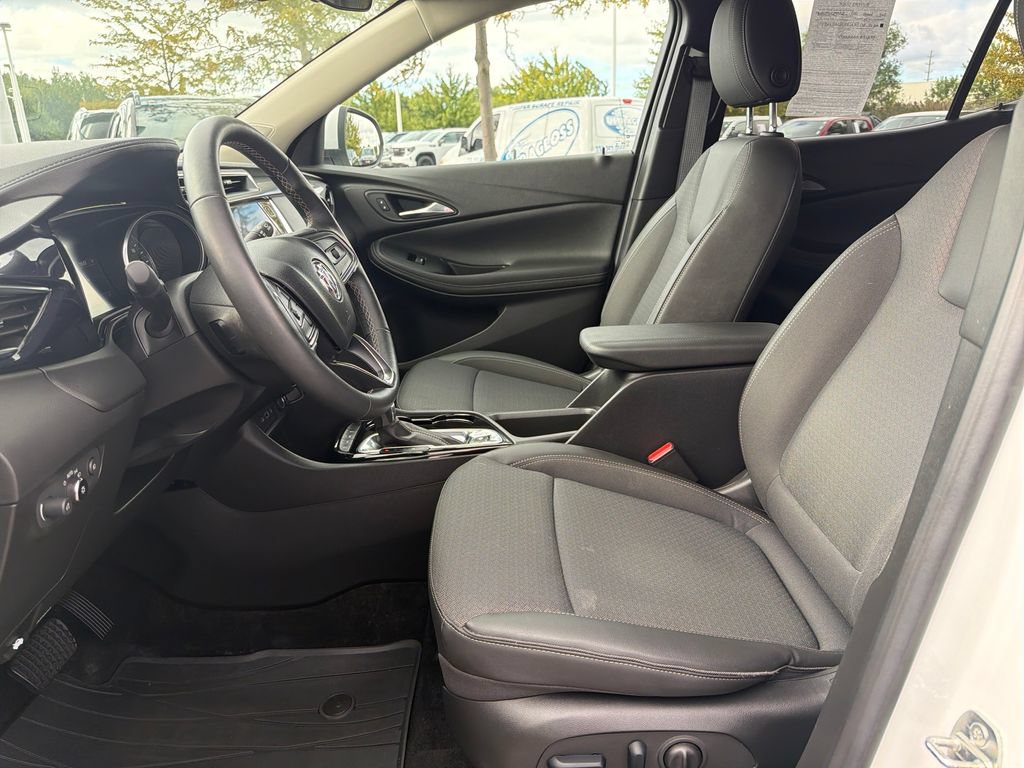 Certified 2023 Buick Encore GX Select w/ Safety Package II AWD/4WD image 11