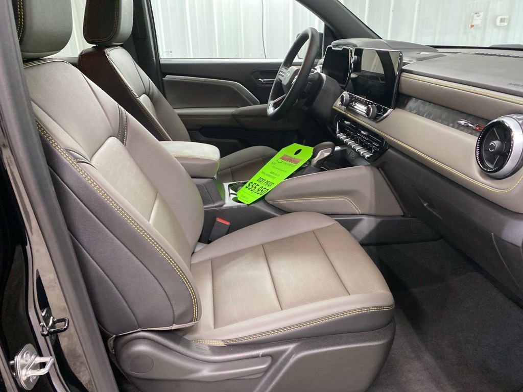 New 2025 Chevrolet Colorado ZR2 w/ Midnight Edition image 22