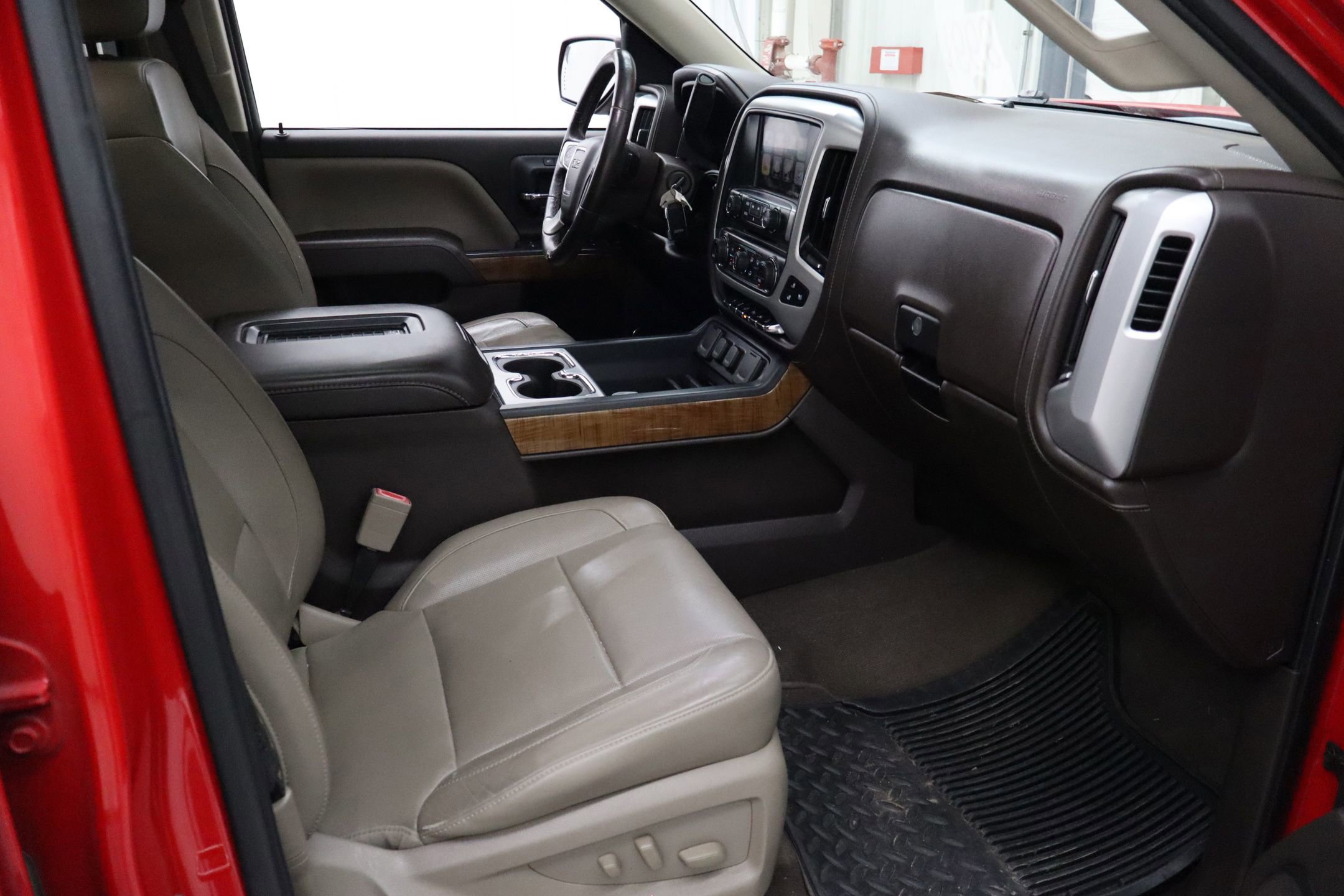 Used 2018 GMC Sierra 1500 SLT image 26