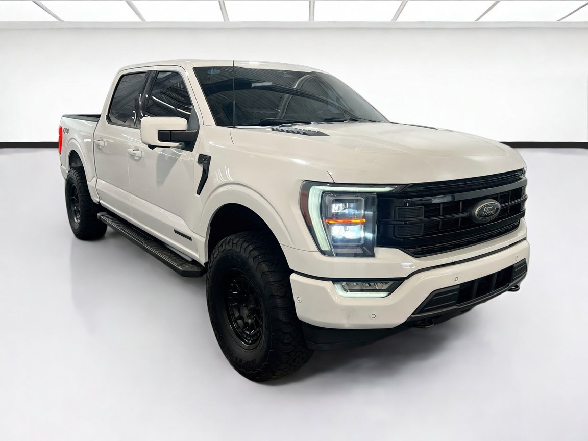 Used 2023 Ford F150 Lariat w/ Equipment Group 502A High AWD/4WD image 3
