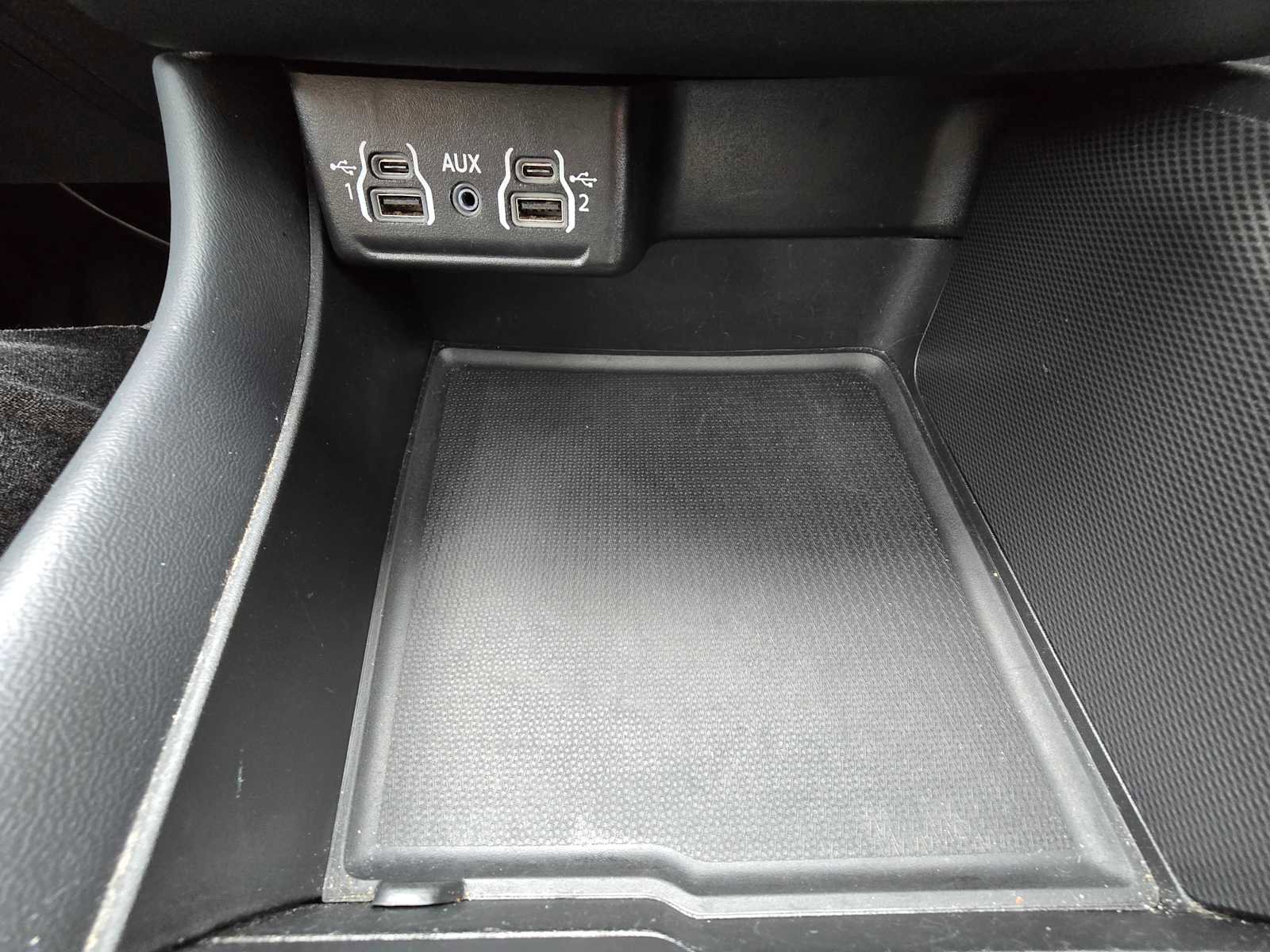 Used 2024 Dodge Durango GT AWD/4WD image 29