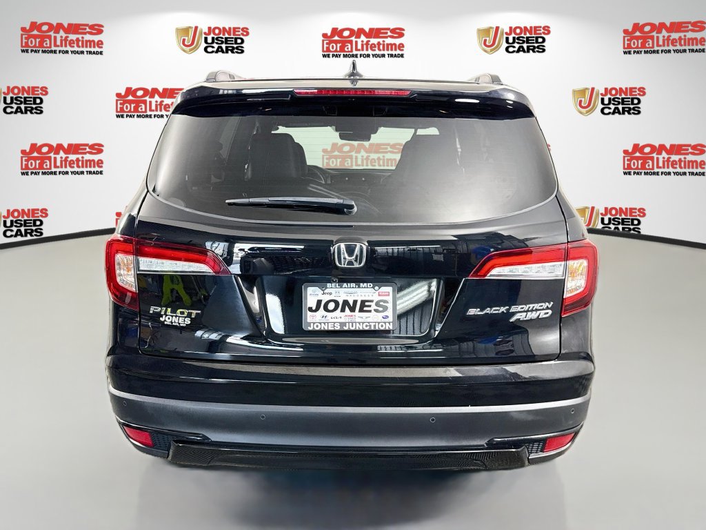 Used 2022 Honda Pilot Black Edition image 17