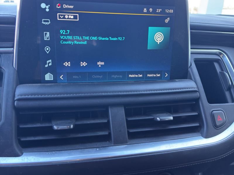 Used 2023 Chevrolet Suburban LT image 12