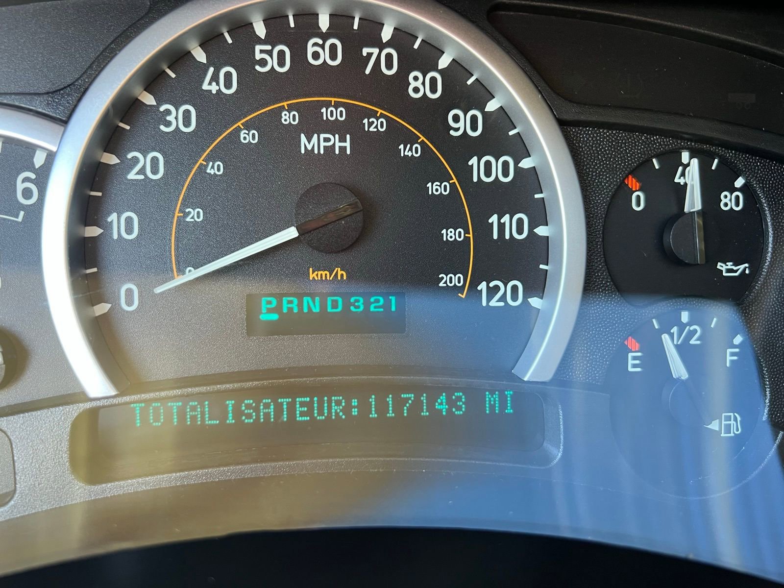 Used 2005 HUMMER H2 w/ Preferred Equipment Group image 38