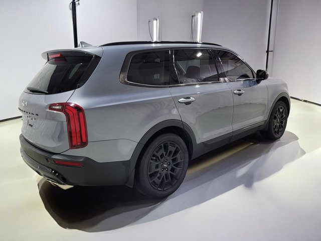 Used 2022 Kia Telluride SX image 31