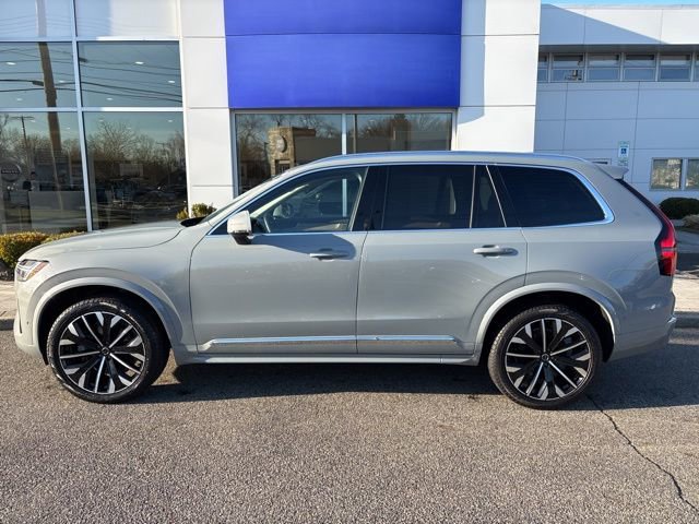 Used 2025 Volvo XC90 B6 Plus AWD/4WD image 2