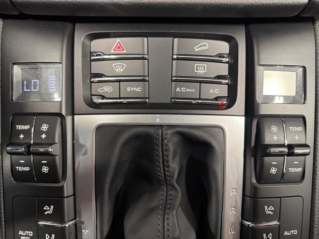 Used 2020 Porsche Macan image 29