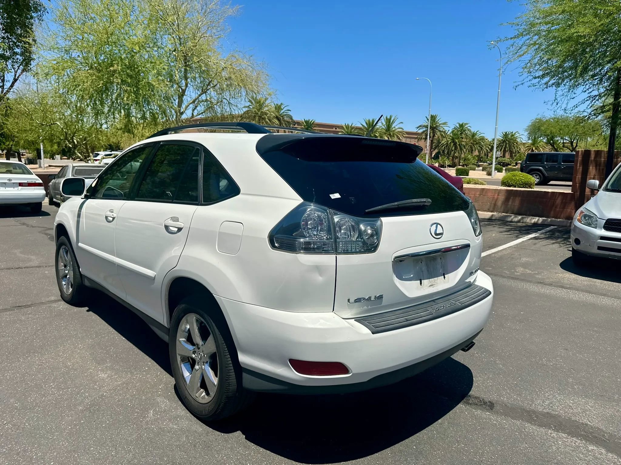 Used 2004 Lexus RX 330 FWD image 7