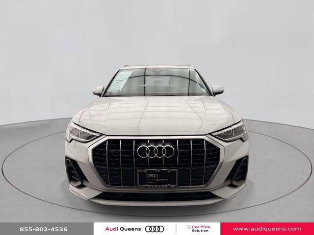 Certified 2023 Audi Q3 2.0T Premium Plus w/ Premium Plus Package AWD/4WD image 2