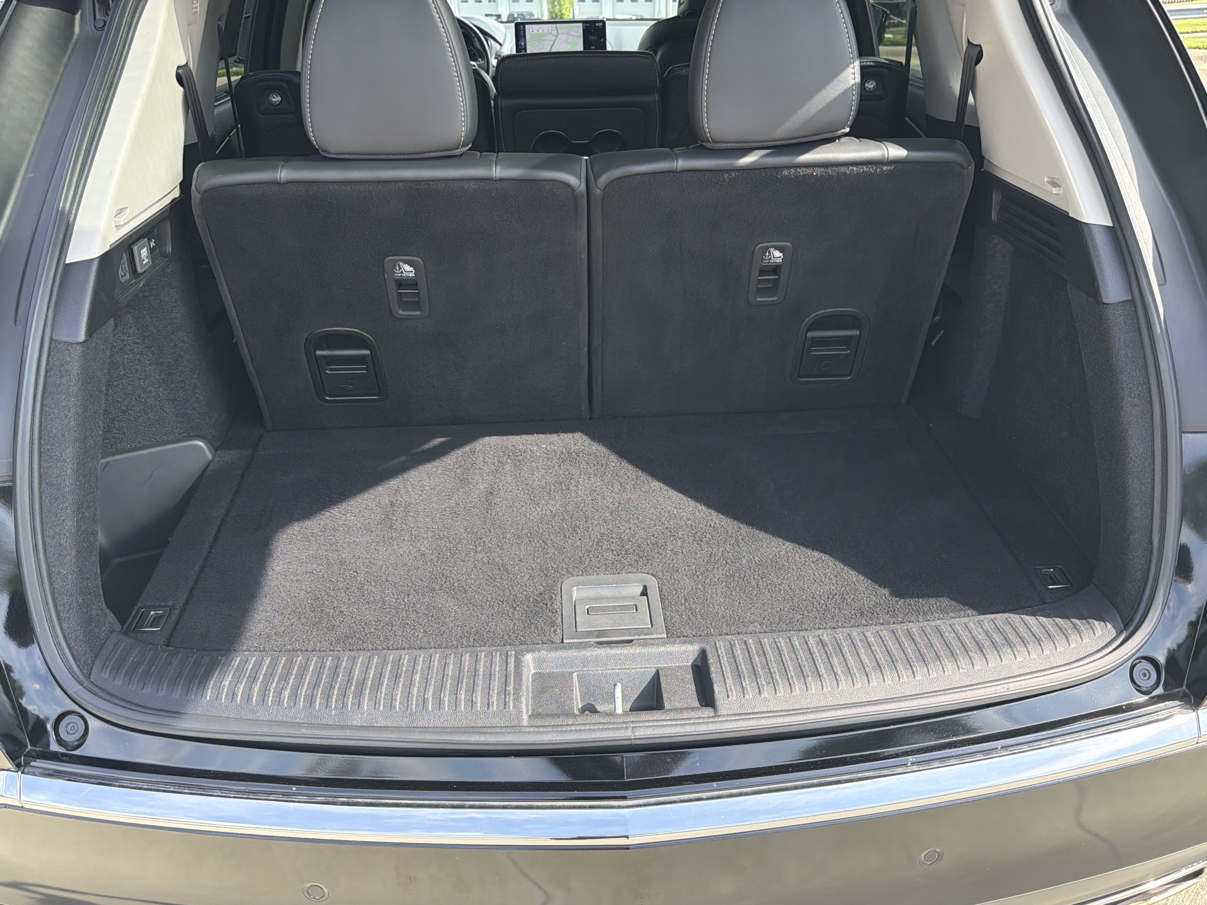Certified 2025 Acura MDX w/ Technology Package FWD image 28