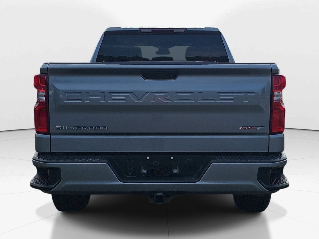 Used 2023 Chevrolet Silverado 1500 RST AWD/4WD image 7