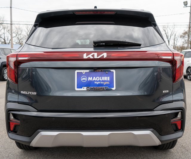 Used 2025 Kia Seltos EX image 7