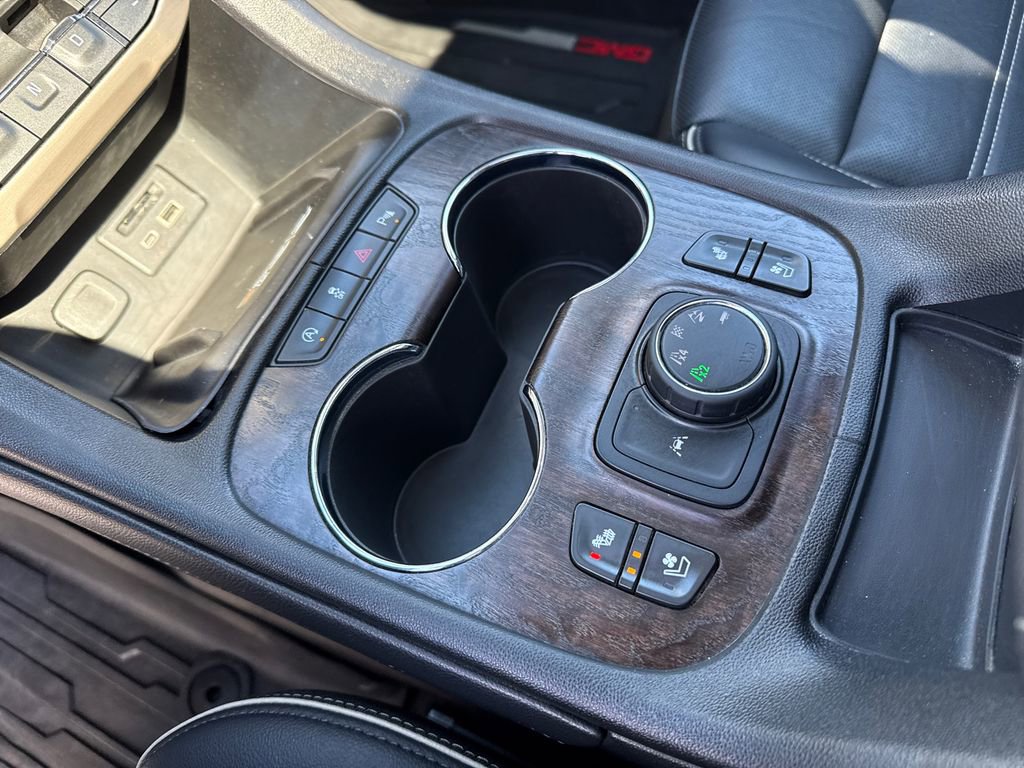 Certified 2023 GMC Acadia Denali w/ Trailering Package image 28